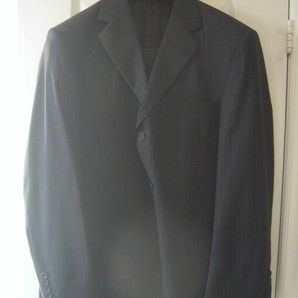 LIGHTLY USED 100% AUTHENTIC ZANETTI 2-PIECE GREY PINSTRIPES SUITS
